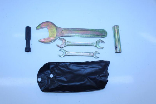 Trousse outil KEEWAY 50 FACT EVO 2018 - 2019