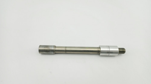 Axe de roue avant TRIUMPH 675 STREET TRIPLE 2011 - 2012