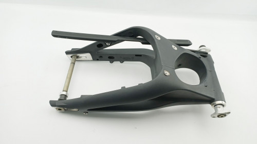 Bras oscillant TRIUMPH 675 STREET TRIPLE 2011 - 2012