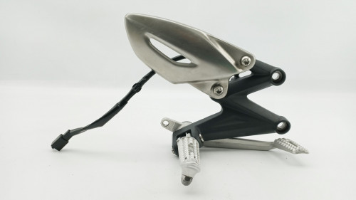 Platine avant droite TRIUMPH 675 STREET TRIPLE 2011 - 2012
