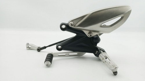 Platine avant gauche TRIUMPH 675 STREET TRIPLE 2011 - 2012