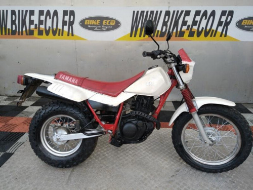 YAMAHA 200 TW