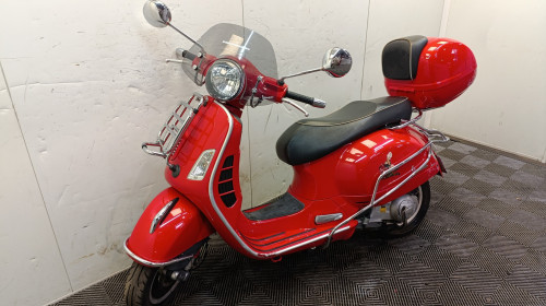 PIAGGIO GTS 300