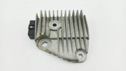 Regulateur charge batterie YAMAHA VIRAGO 125 1996 - 2003