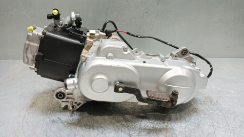 Moteur UNIVERSAL BIKE QT 50 2020 - 2021