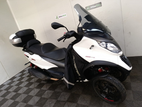 PIAGGIO MP3 400