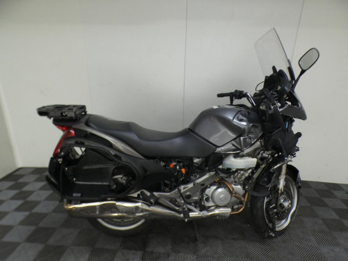 HONDA DEAUVILLE 700 DEAUVILLE