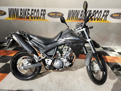 YAMAHA XTR 660
