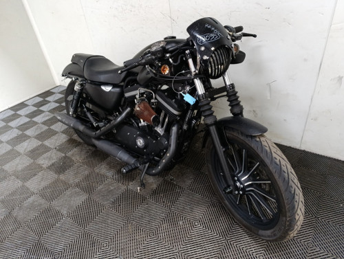 HARLEY DAVIDSON XL 883 IRON