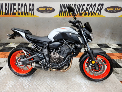 YAMAHA MT-07 700
