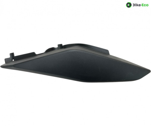 Cache carenage coque arriere droit YAMAHA MT-09 850 2014-2016