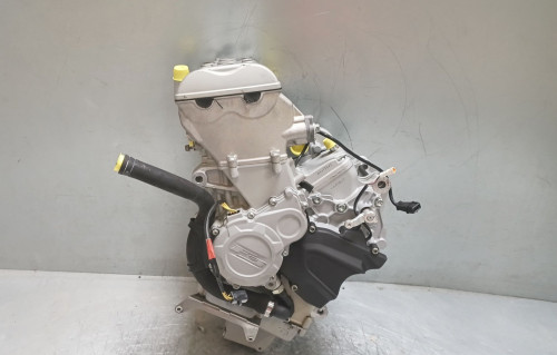 Moteur MV AGUSTA BRUTALE 675 2012 - 2017