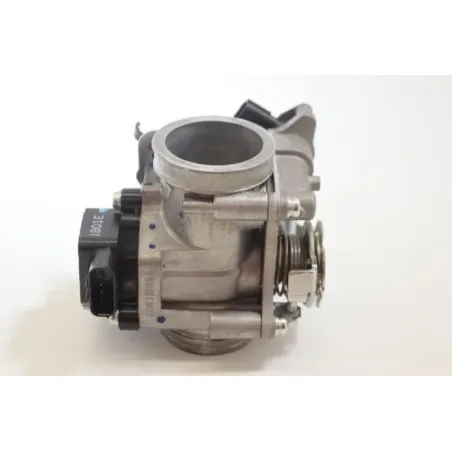 Rampe d'injection HONDA CB 300 R ABS 2018 - 2020