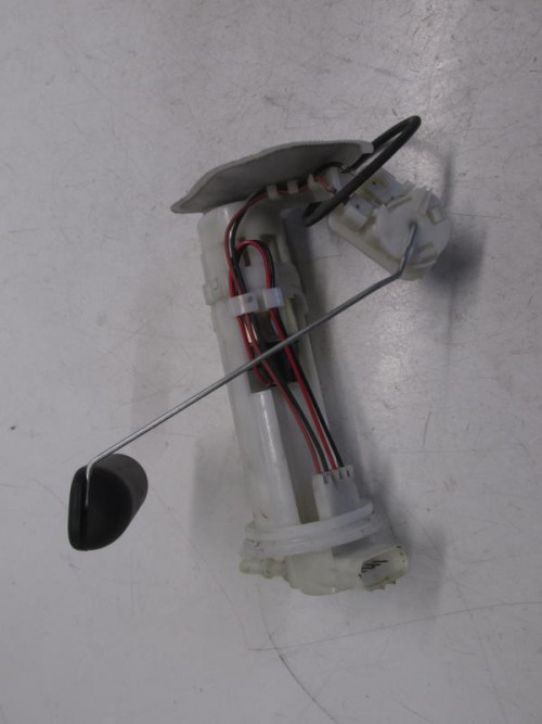 Pompe a essence HONDA PCX 125 2010-2011