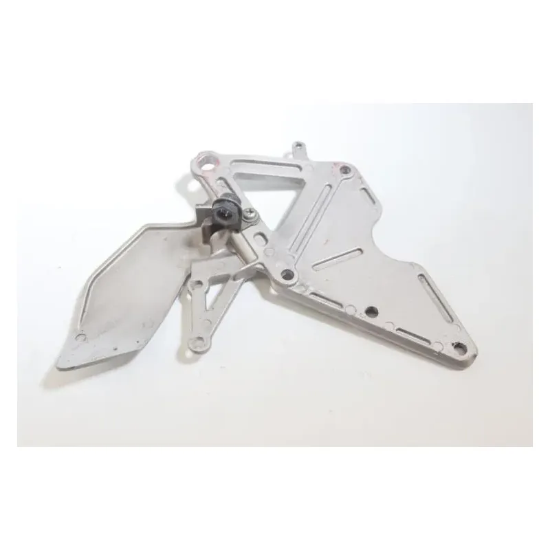 Platine avant droite SUZUKI GSF 400 BANDIT 1991 - 1995
