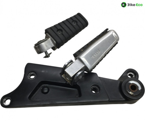Platine et repose pieds arriere gauche YAMAHA V-MAX 1200 1993-2007 US FULL