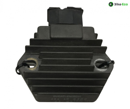 Regulateur charge batterie HONDA CB S 600 2002 HORNET