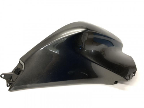 Cache reservoir droit HONDA VFR 1200 F 2010-2016