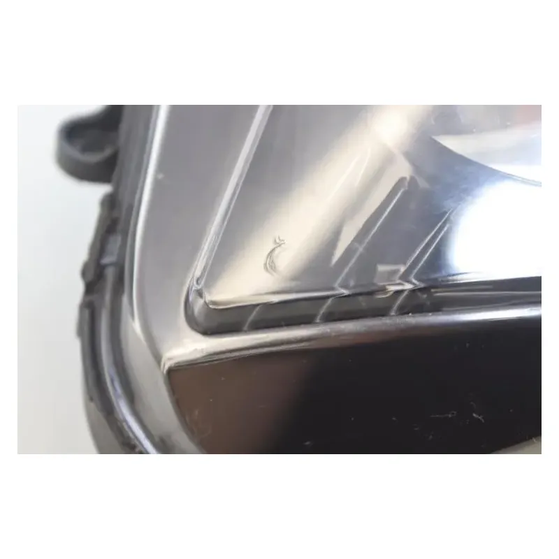 Optique avant droit (feux)(phare) DERBI GPR 50 RACING 2006 - 2010