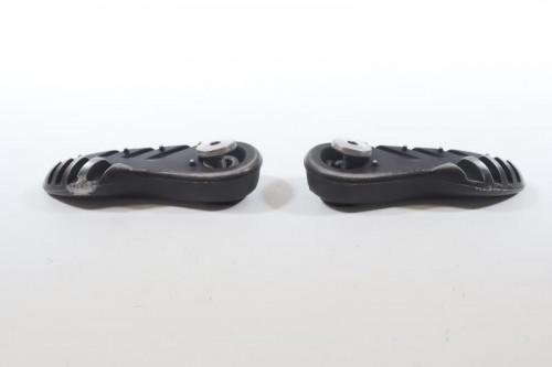Repose pieds arriere MBK 50 BOOSTER 2016 - 2018
