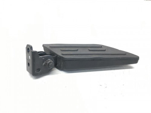 Repose pieds arriere droit PEUGEOT KISBEE 50 2018-2020 4 T
