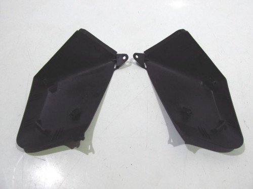Cache lateral droit gauche YAMAHA YPR 125 2006-2009 X-MAX
