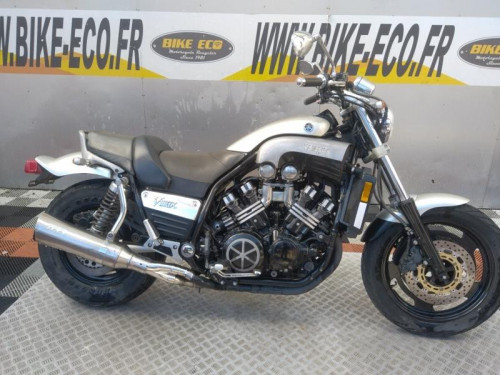 YAMAHA V-MAX 1200