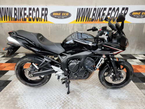 YAMAHA FZ6 600 S2