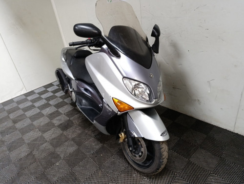 YAMAHA TMAX 500