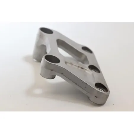 Support moteur droit YAMAHA TDM 850 1996 - 2002