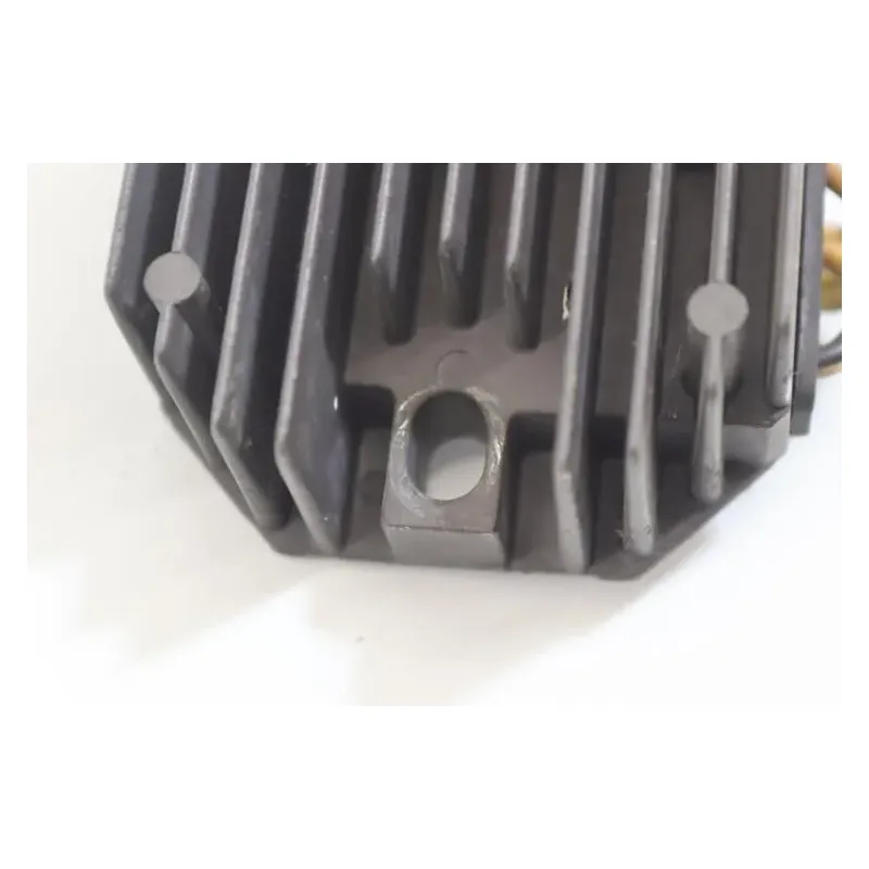 Regulateur charge batterie SUZUKI GSF 400 BANDIT 1991 - 1995
