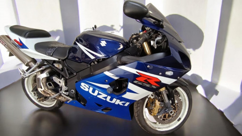 SUZUKI GSXR 600