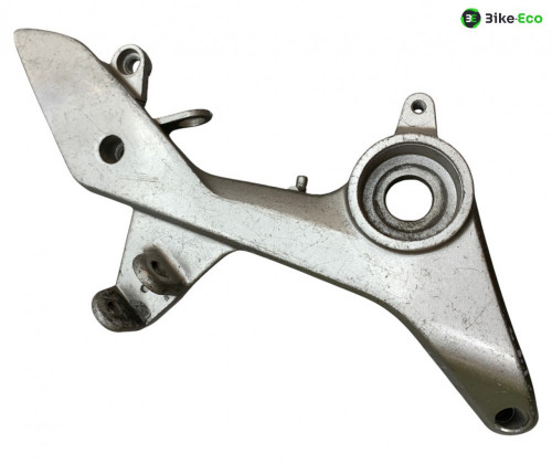 Platine avant droite HONDA VFR 800 FI 1998-2001