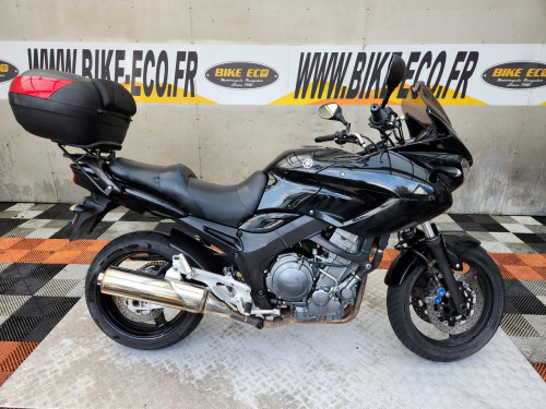 YAMAHA TDM 900