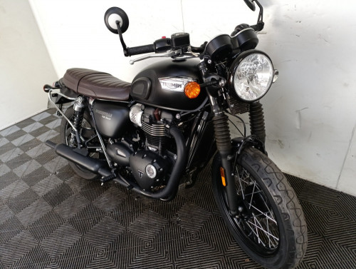 TRIUMPH BONNEVILLE T 100 BLACK