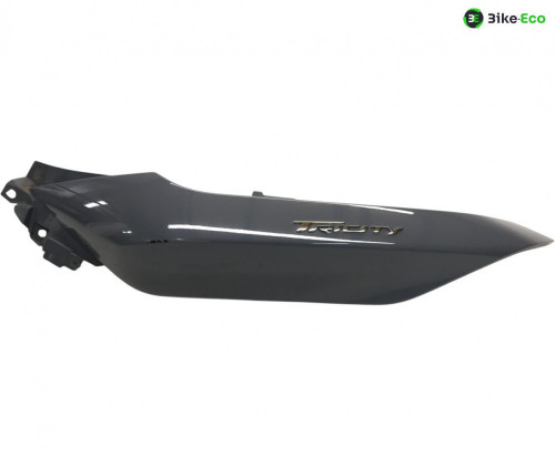 Cache carenage coque arriere gauche YAMAHA MWD 300 TRICITY 2020-2024