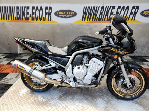 YAMAHA FZS 1000 FAZER