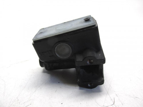 Maitre cylindre frein avant SUZUKI GSF 1200 BANDIT 01-05