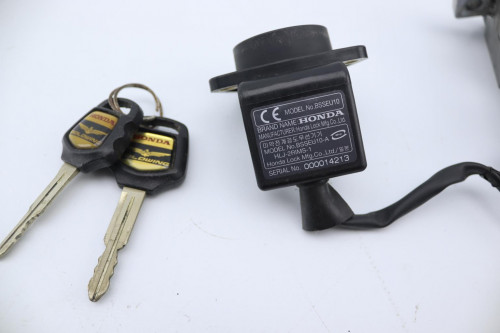 Jeu de serrure contacteur a cle code HONDA 1800 GOLDWING 2006 - 2011
