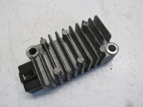 Regulateur charge batterie YAMAHA XJ S 600 DIVERSION 92-97