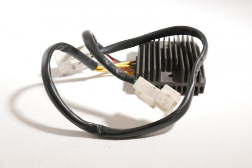 Regulateur charge batterie APRILIA 850 SRV 2012 - 2017