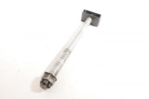 Axe de roue arriere KAWASAKI 750 ZR7 1999 - 2004