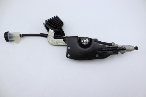 Maitre cylindre frein arriere PIAGGIO 400 MP3 2020 - 2021