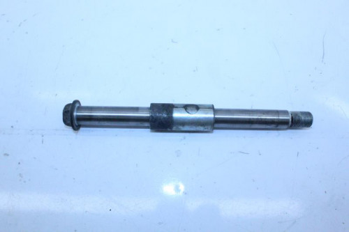 Axe de roue avant SUZUKI 750 INAZUMA 1997 - 2003
