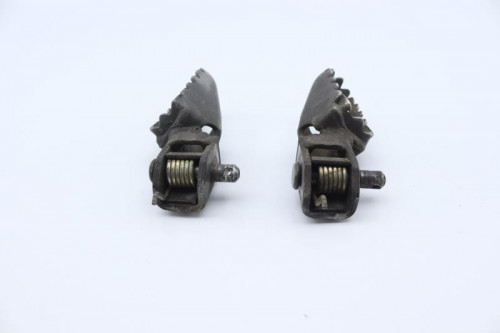 Repose pieds arriere YAMAHA 125 DT 1982 - 1987