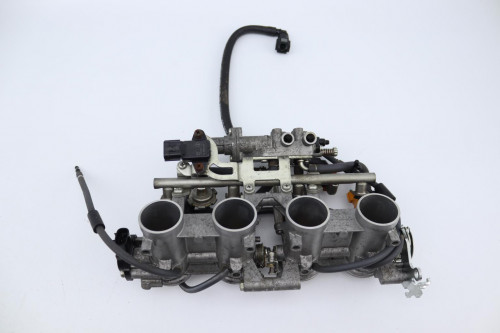 Rampe d'injection YAMAHA 600 FAZER 2007 - 2010