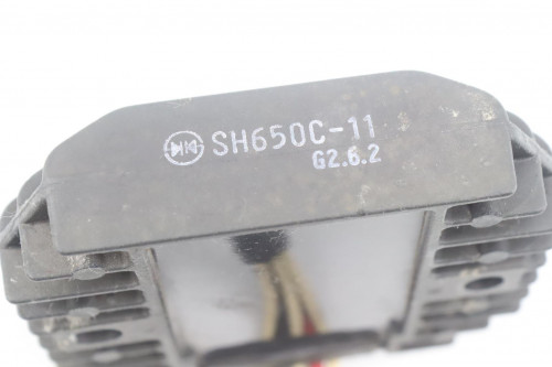 Regulateur charge batterie YAMAHA 600 FAZER 2002 - 2003