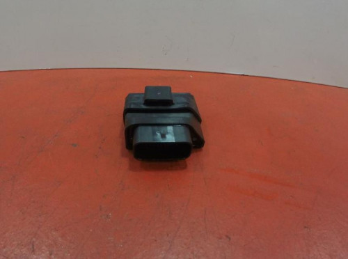 Boitier cdi YAMAHA 125 TRICITY 2014 - 2015