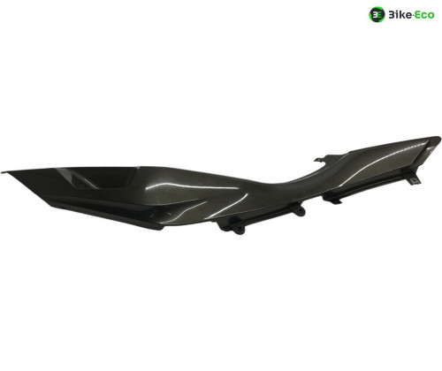 Cache carenage sous selle droit BMW R 1250 RT 2019-2024