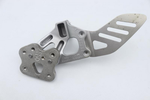 Platine avant gauche SUZUKI 600 GSXR 2006 - 2007
